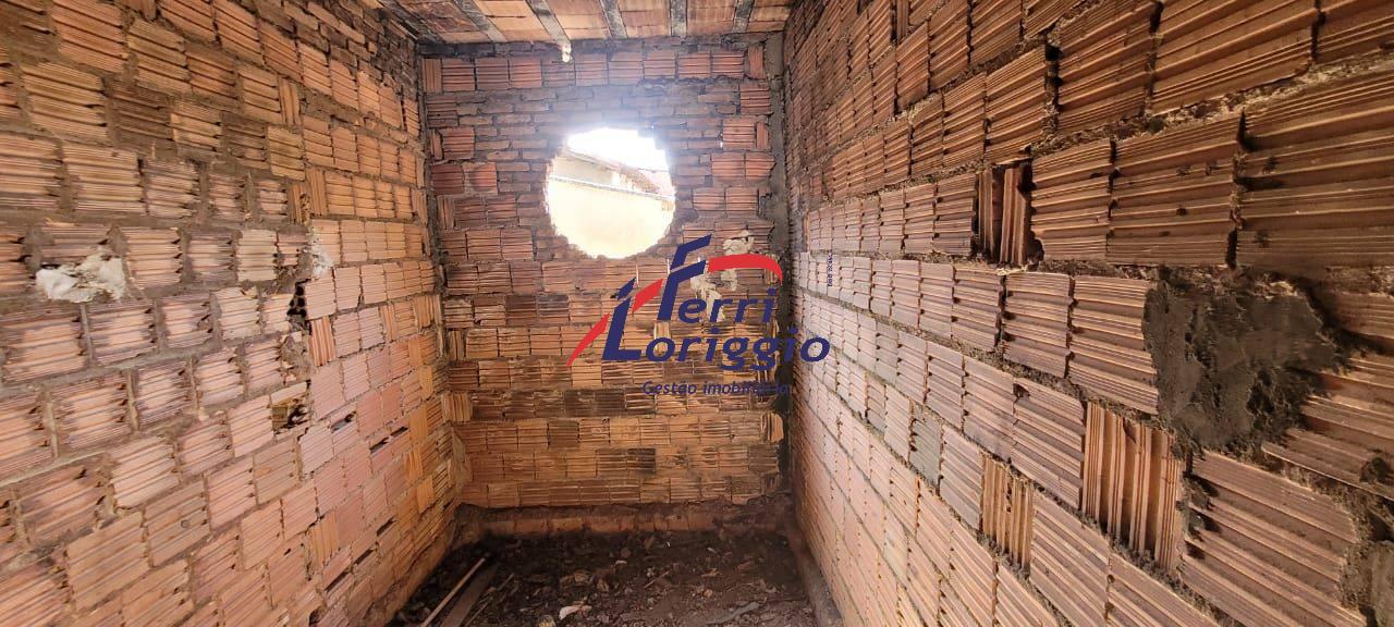 Casa com 3 quartos e 1 banheiro à venda no bairro Santa Luzia, Guaratingueta