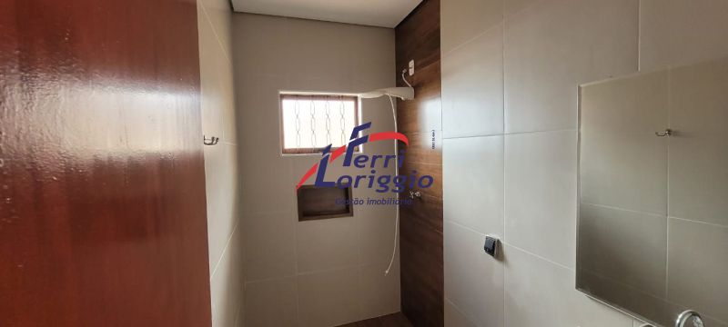 Casa com 3 quartos e 2 banheiros à venda no bairro Jardim Rony, Guaratingueta