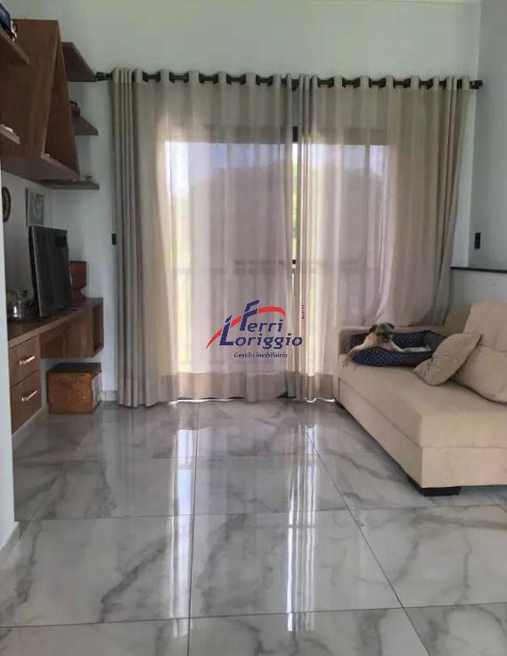 Casa com 3 quartos e 3 banheiros à venda no bairro Residencial California, Potim