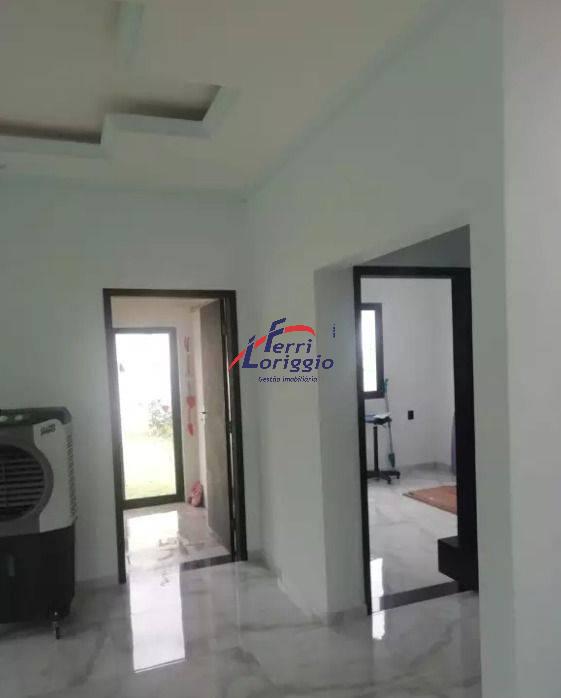 Casa com 3 quartos e 3 banheiros à venda no bairro Residencial California, Potim