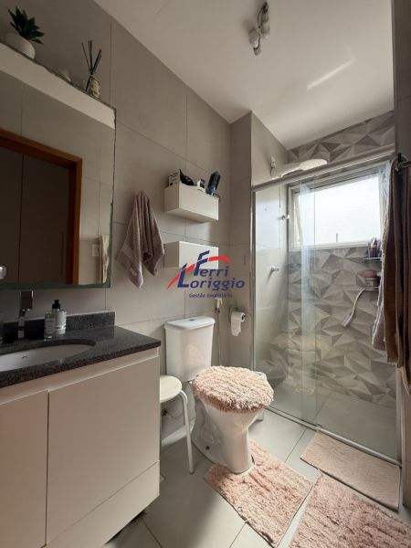 Apartamento com 2 quartos e 2 banheiros à venda no bairro Portal das Colinas, Guaratingueta