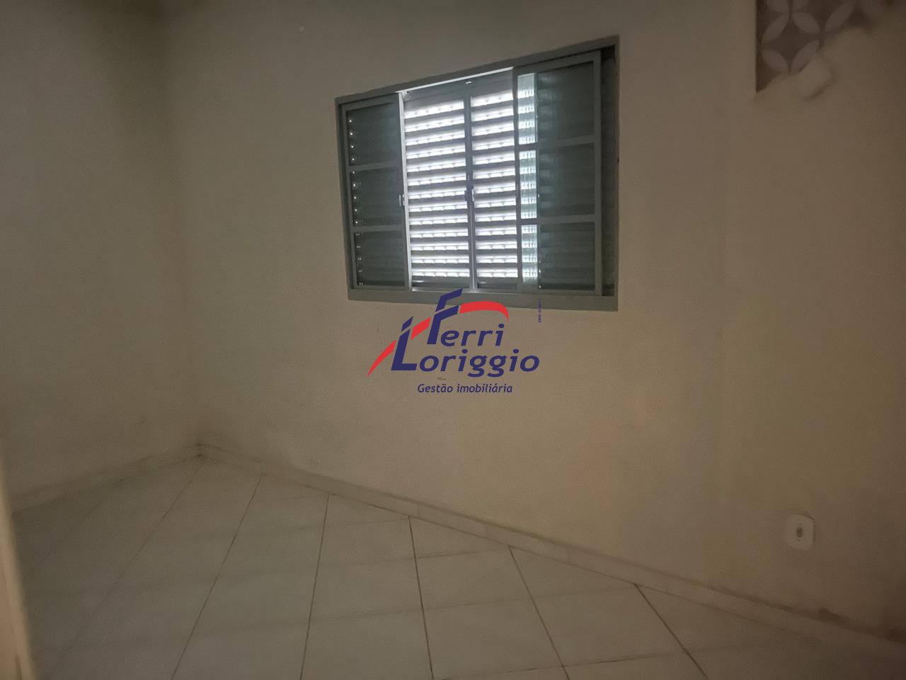 Casa com 2 quartos e 1 banheiro à venda no bairro Parque do Sol, Guaratingueta