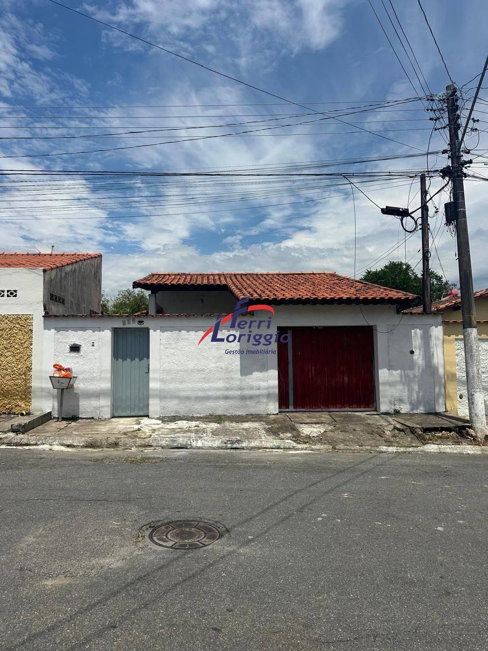 Casa com 3 quartos e 2 banheiros à venda no bairro Parque Santa Clara, Guaratingueta