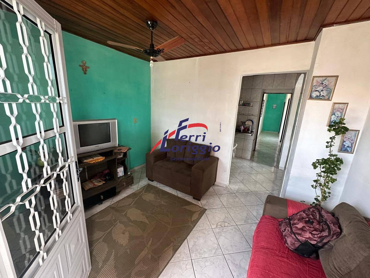 Casa com 3 quartos e 2 banheiros à venda no bairro Parque Santa Clara, Guaratingueta