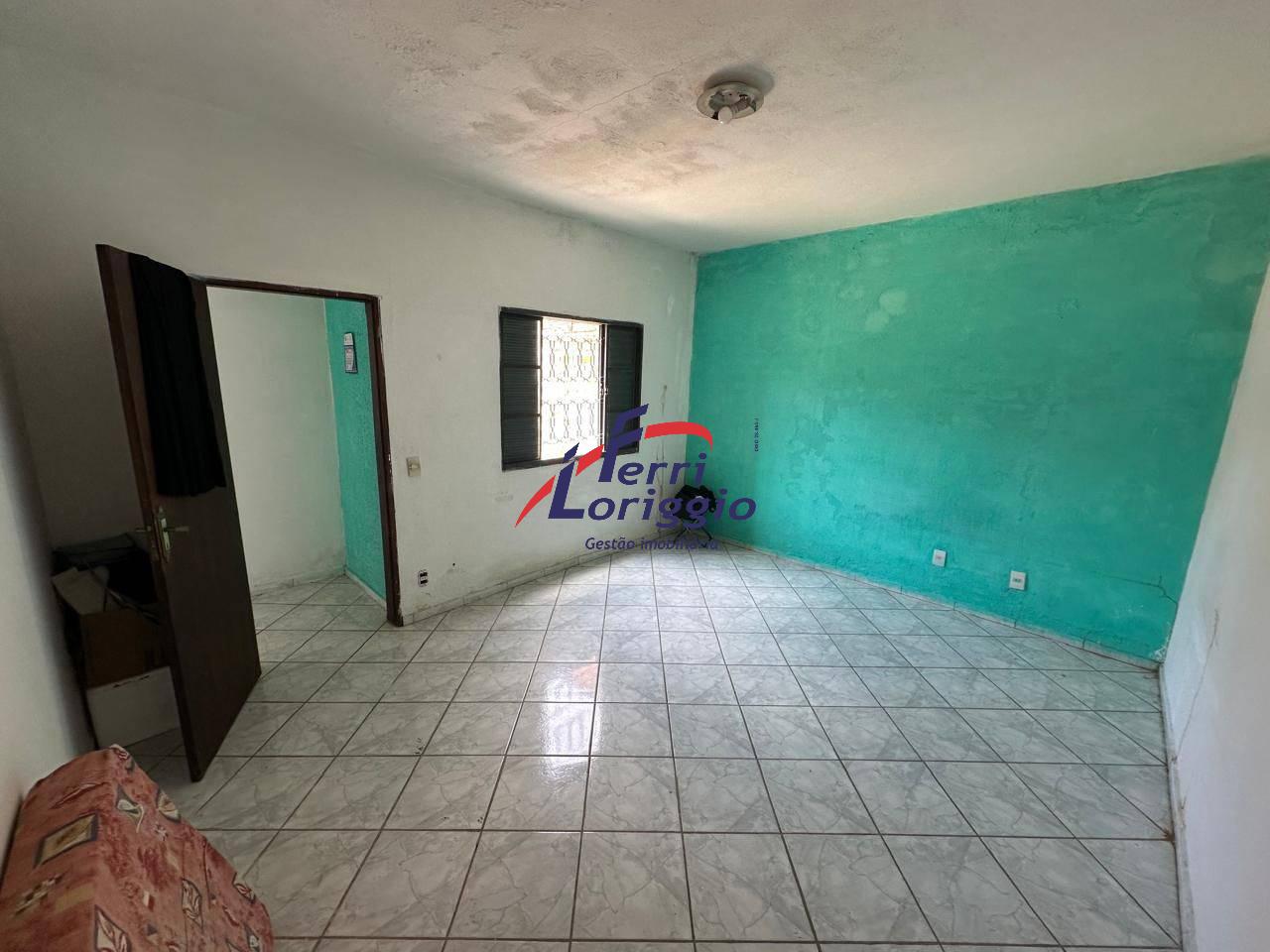Casa com 3 quartos e 2 banheiros à venda no bairro Parque Santa Clara, Guaratingueta
