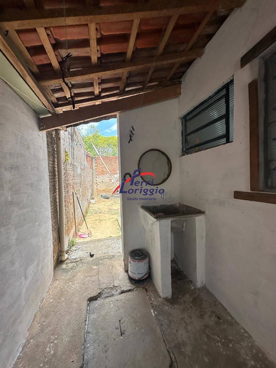 Casa com 3 quartos e 2 banheiros à venda no bairro Parque Santa Clara, Guaratingueta