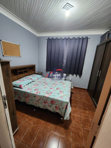 Casa com 2 quartos e 2 banheiros à venda no bairro Sao Benedito, Guaratingueta