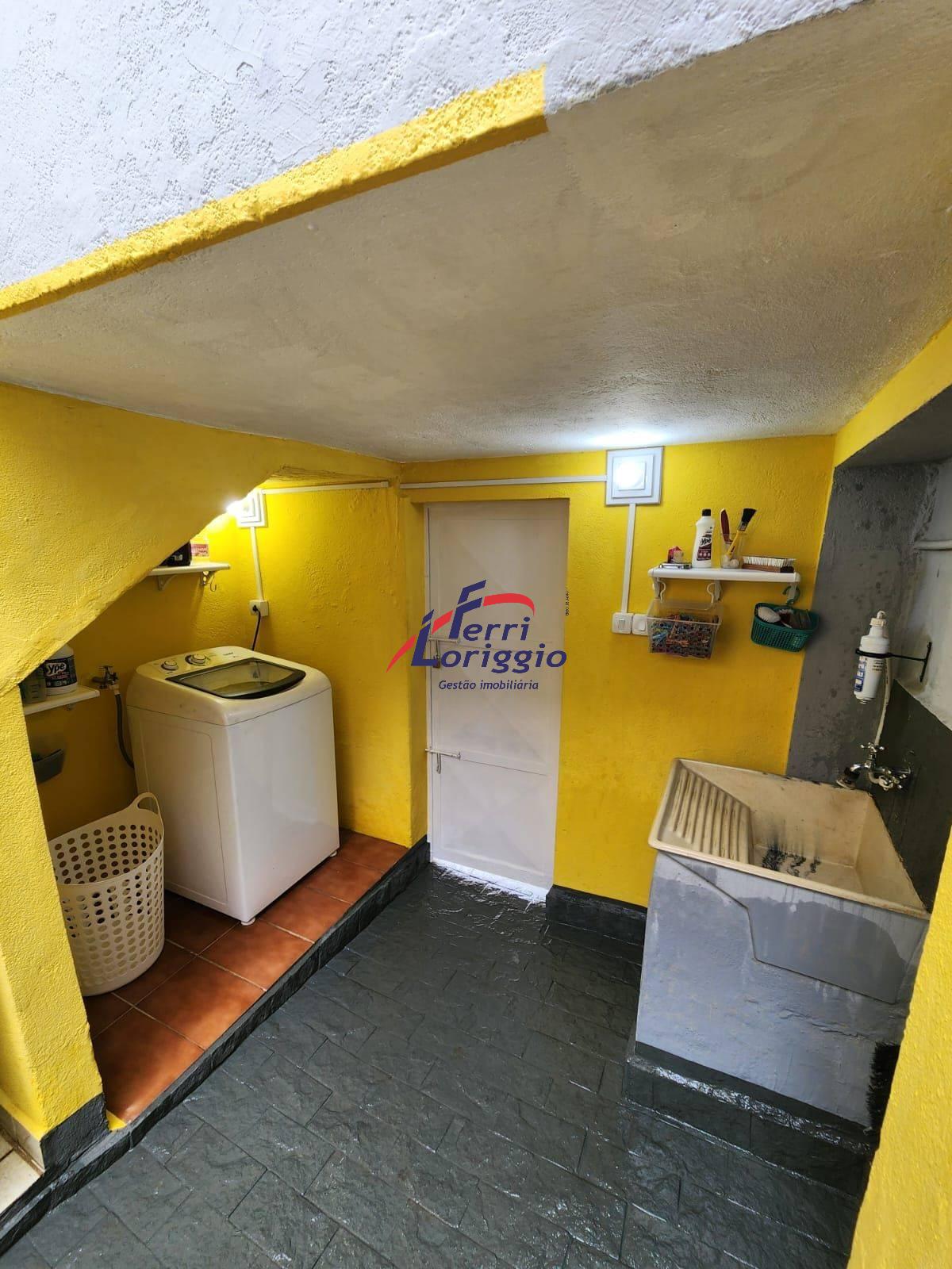 Casa com 2 quartos e 2 banheiros à venda no bairro Sao Benedito, Guaratingueta