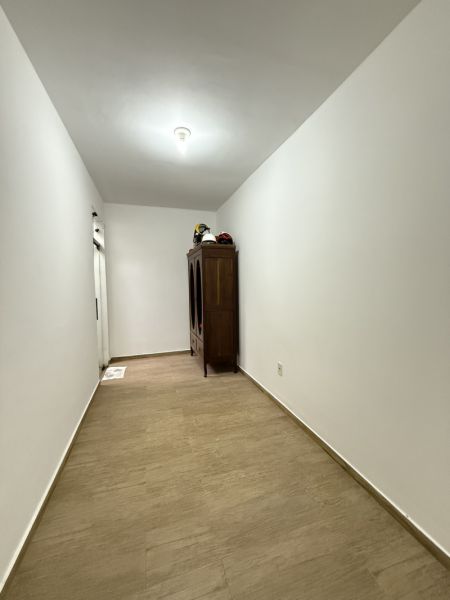 Casa com 3 quartos e 2 banheiros à venda no bairro Jardim Rony, Guaratingueta