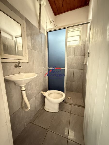 Casa com 1 quarto e 1 banheiro à venda no bairro Jardim do Vale, Guaratingueta