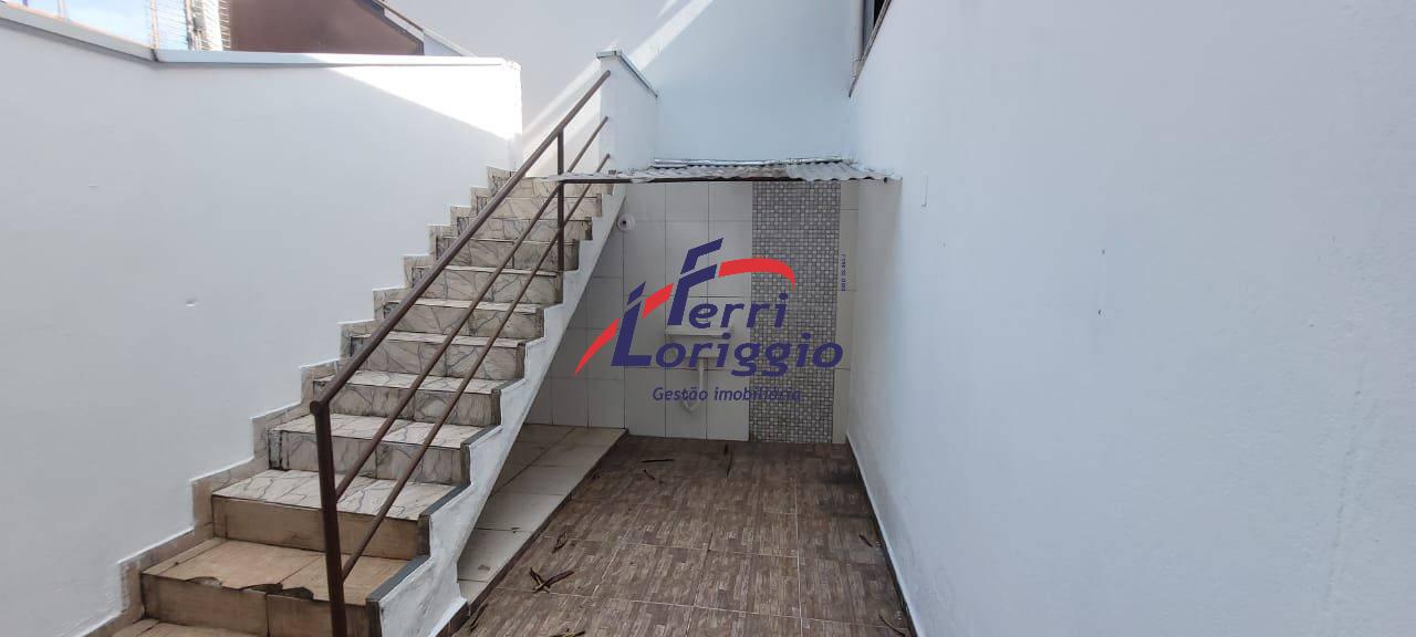 Casa com 6 quartos e 3 banheiros à venda no bairro Santa Rita, Guaratingueta