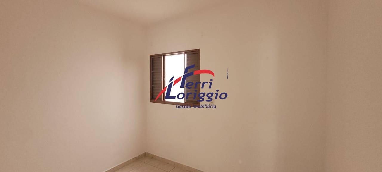 Casa com 6 quartos e 3 banheiros à venda no bairro Santa Rita, Guaratingueta