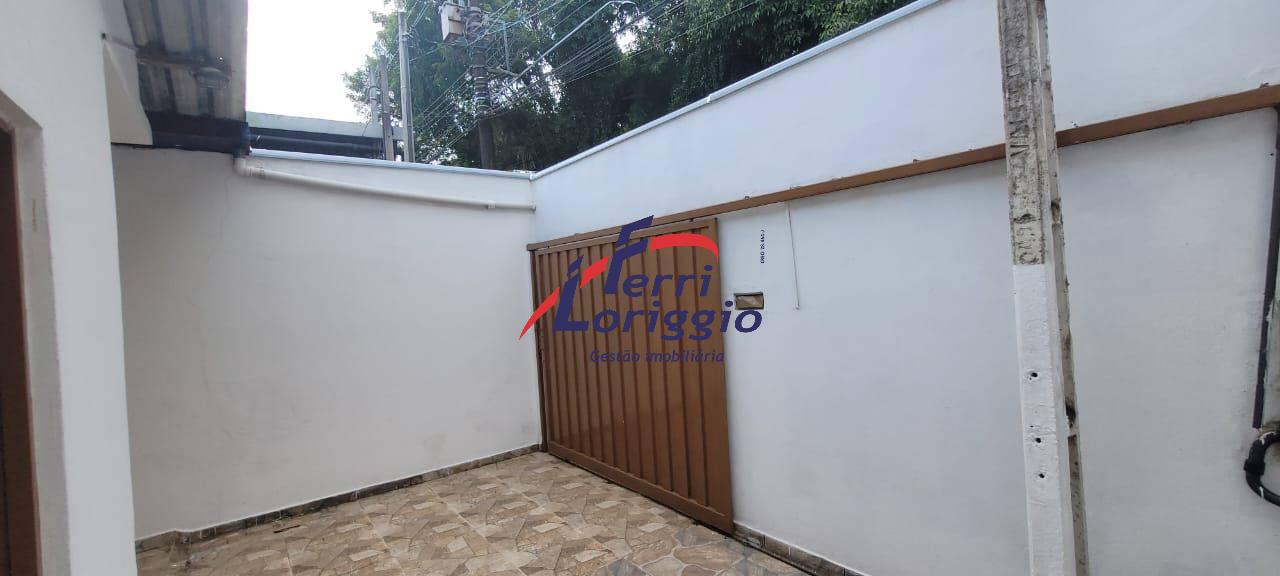 Casa com 6 quartos e 3 banheiros à venda no bairro Santa Rita, Guaratingueta