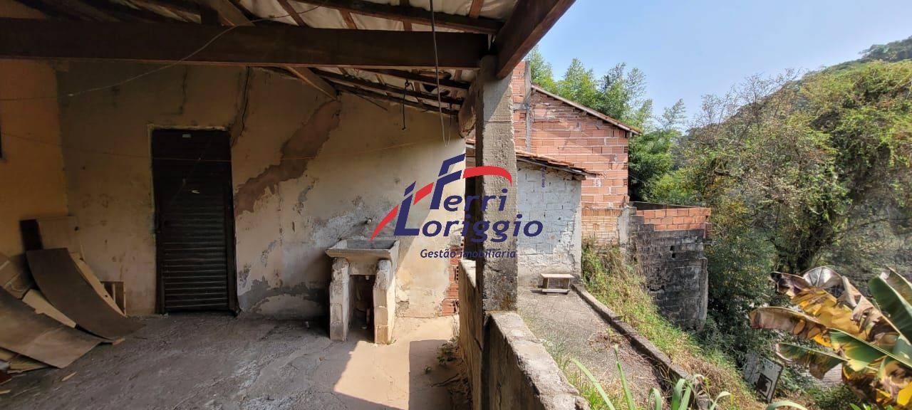 Casa com 3 quartos e 1 banheiro à venda no bairro Rocinha, Guaratingueta