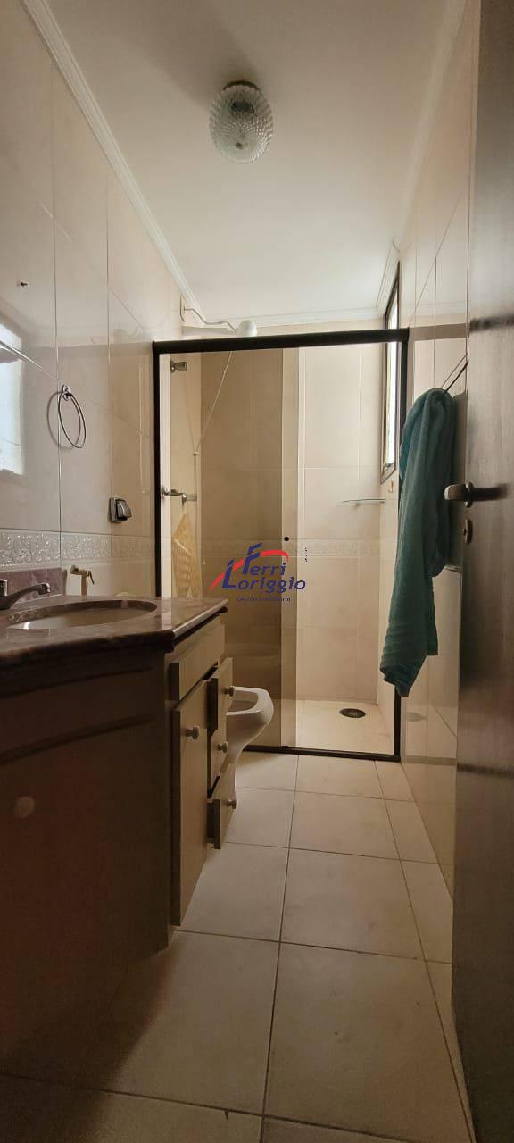Apartamento com 3 quartos e 3 banheiros à venda no bairro Campo do Galvao, Guaratingueta
