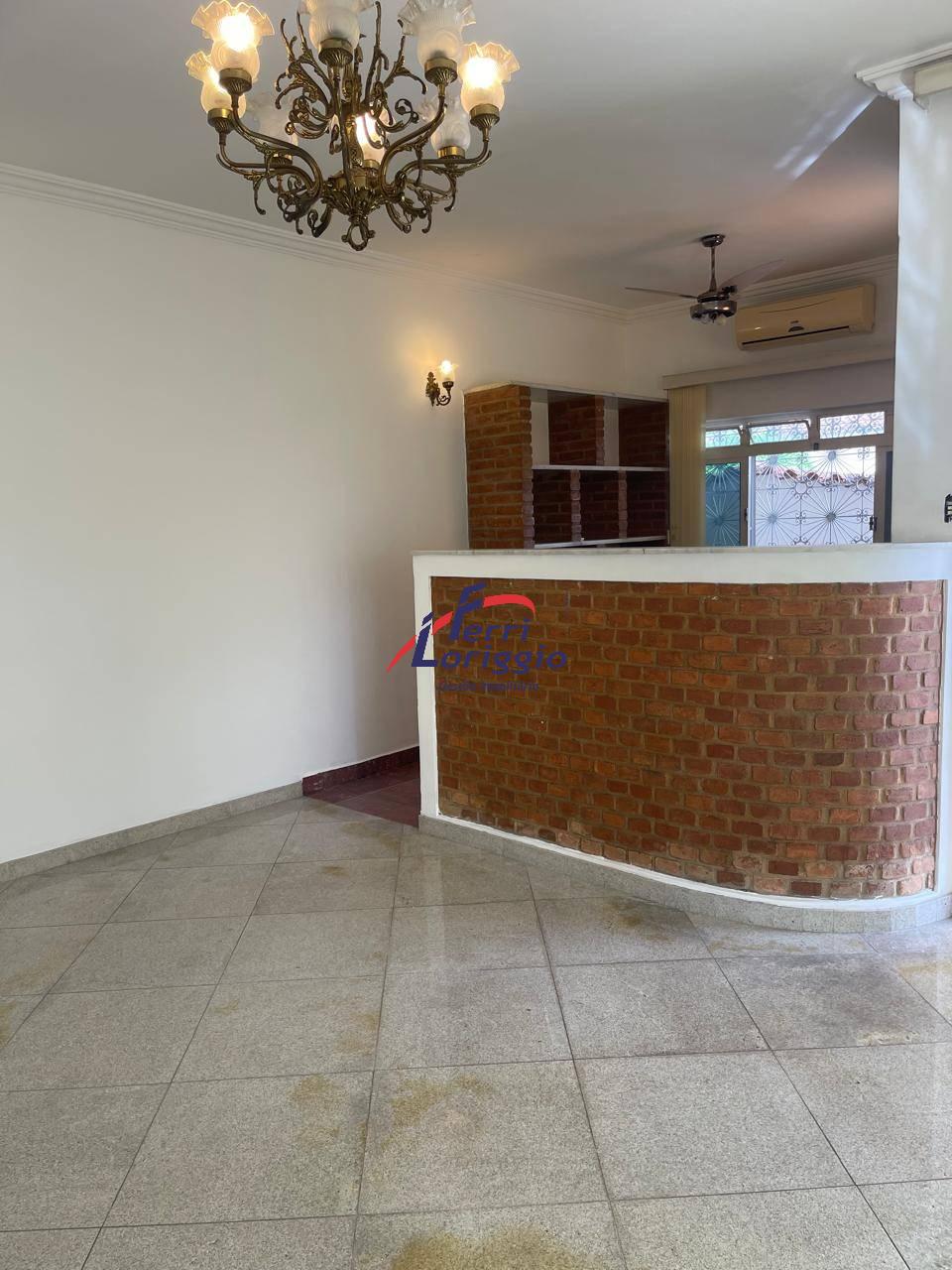 Casa com 3 quartos e 1 banheiro à venda no bairro Pedregulho, Guaratingueta