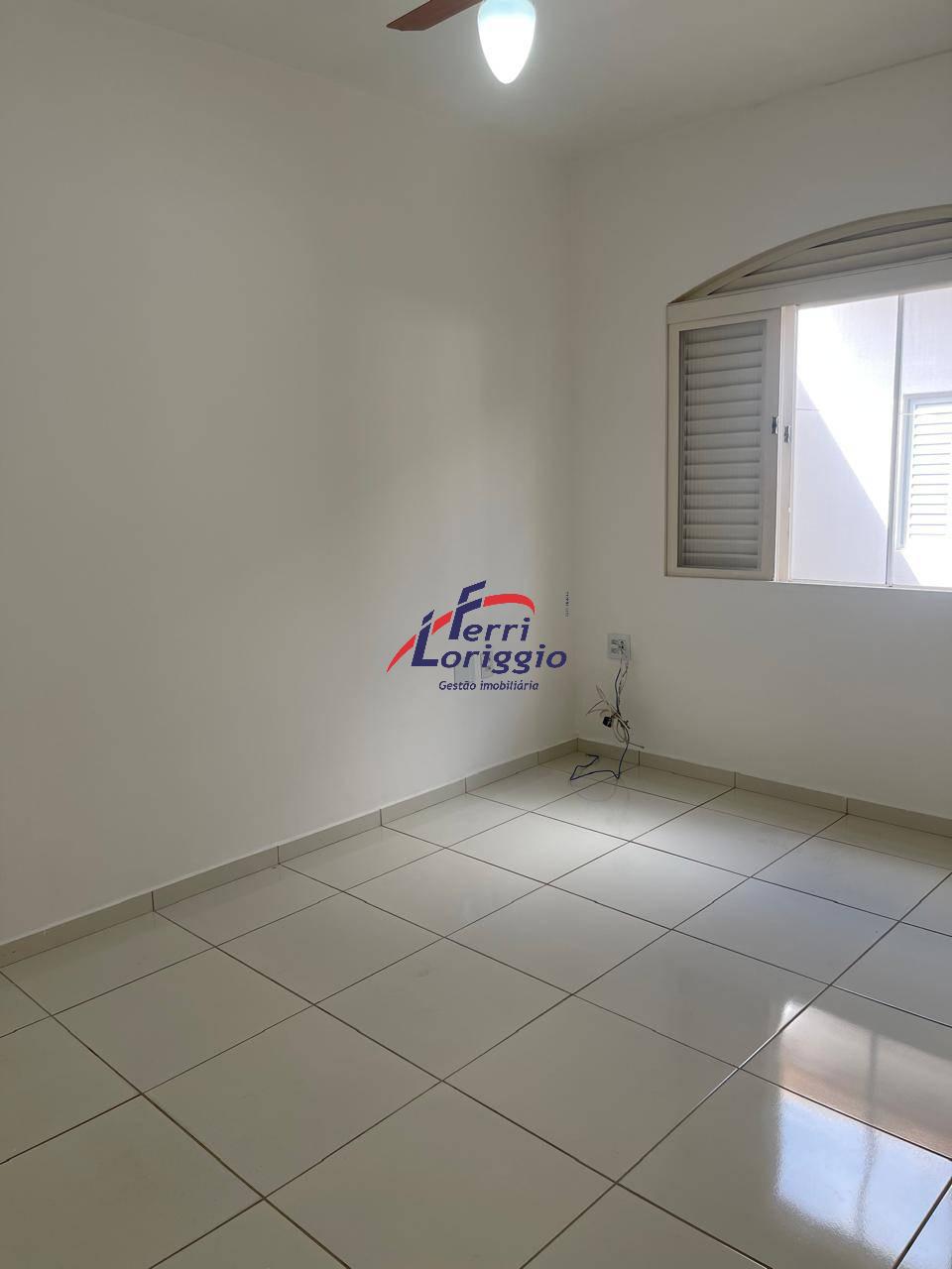 Casa com 3 quartos e 1 banheiro à venda no bairro Pedregulho, Guaratingueta