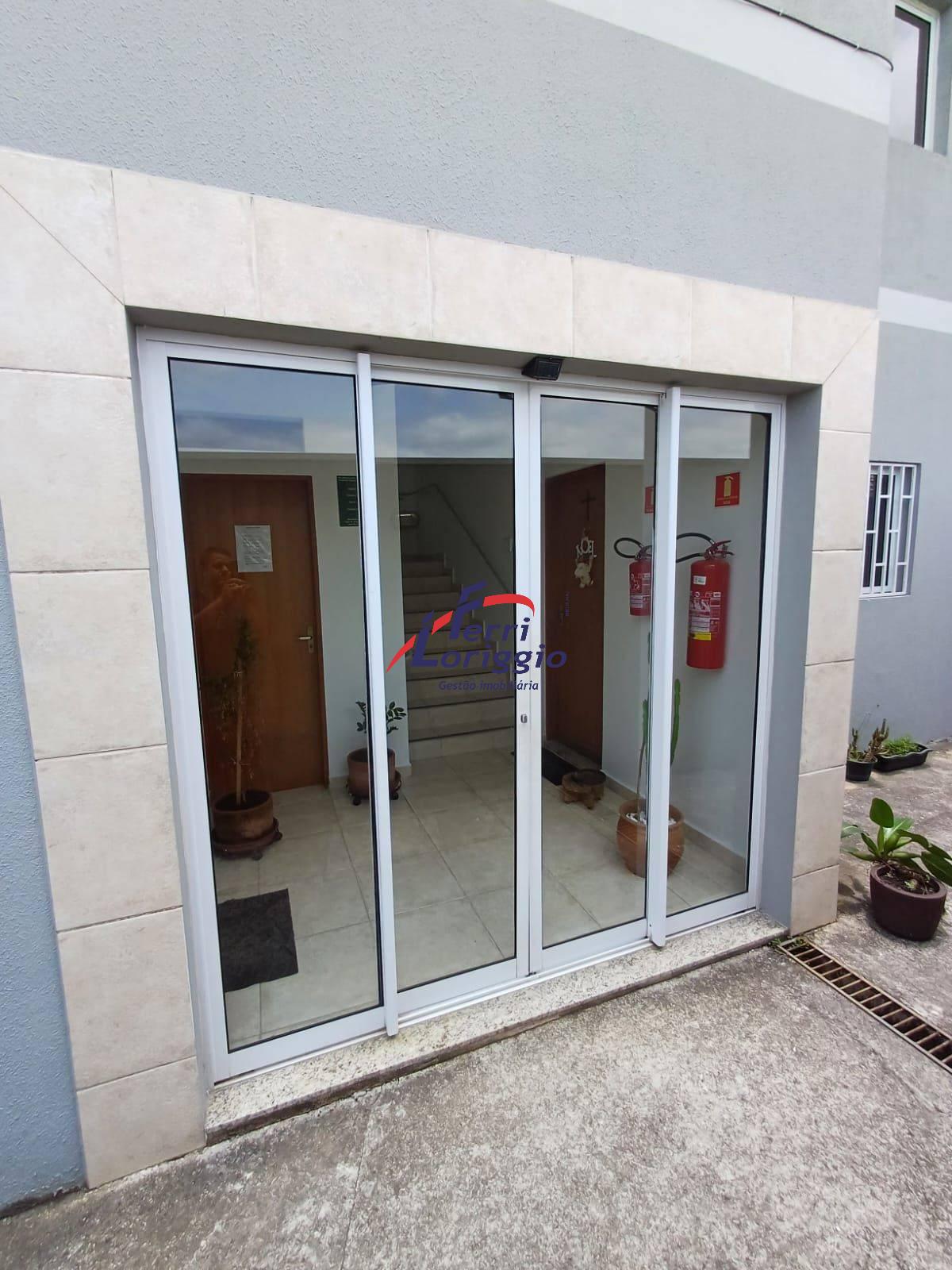 Apartamento com 2 quartos e 1 banheiro à venda no bairro Village Santana, Guaratingueta