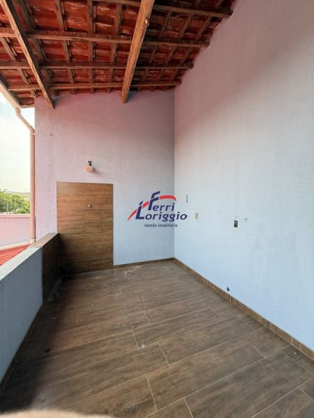 Casa com 3 quartos e 3 banheiros à venda no bairro Jardim do Vale, Guaratingueta