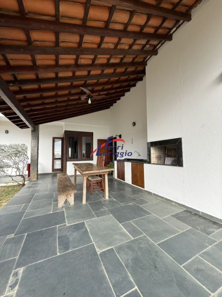 Casa com 5 quartos e 6 banheiros à venda no bairro Vila Paraiba, Guaratingueta