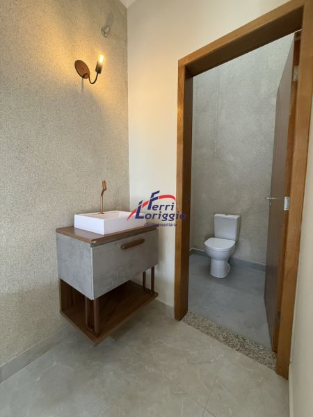 Casa com 3 quartos e 3 banheiros à venda no bairro Beira Rio, Guaratingueta