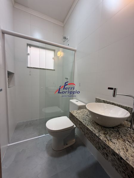 Casa com 3 quartos e 3 banheiros à venda no bairro Beira Rio, Guaratingueta