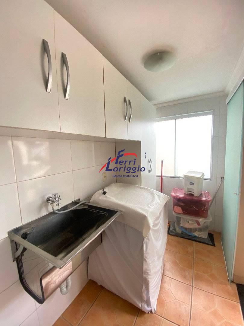 Casa com 3 quartos e 3 banheiros à venda no bairro Village Santana, Guaratingueta