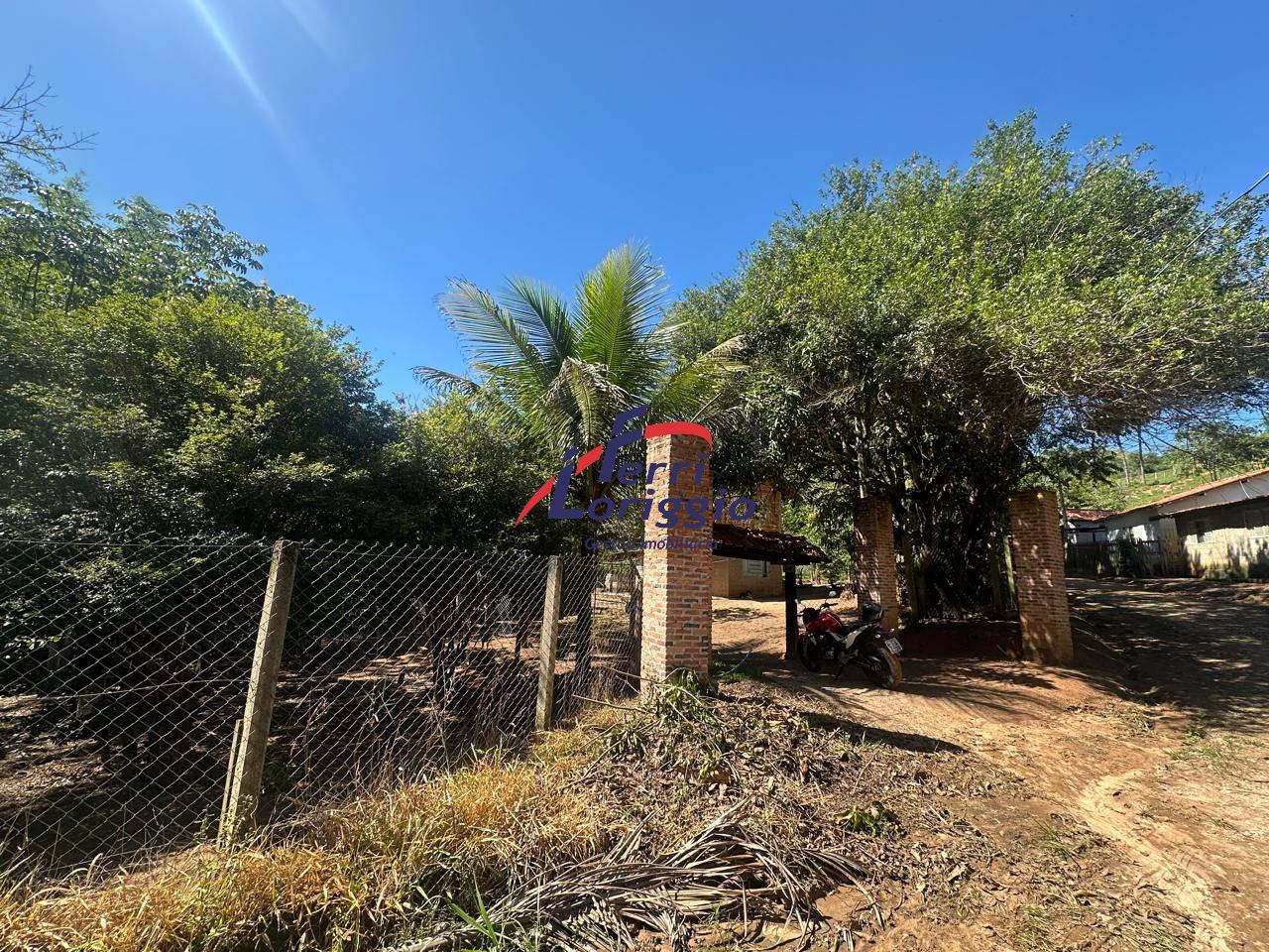 Sitio com 2 quartos e 2 banheiros à venda no bairro Fazendinha, Guaratingueta