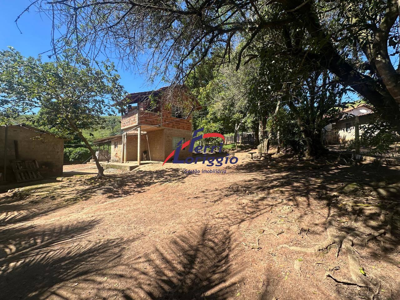 Sitio com 2 quartos e 2 banheiros à venda no bairro Fazendinha, Guaratingueta