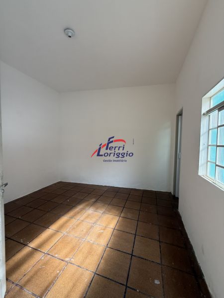 Casa com 4 quartos e 4 banheiros à venda no bairro Vila Hepacare, Lorena
