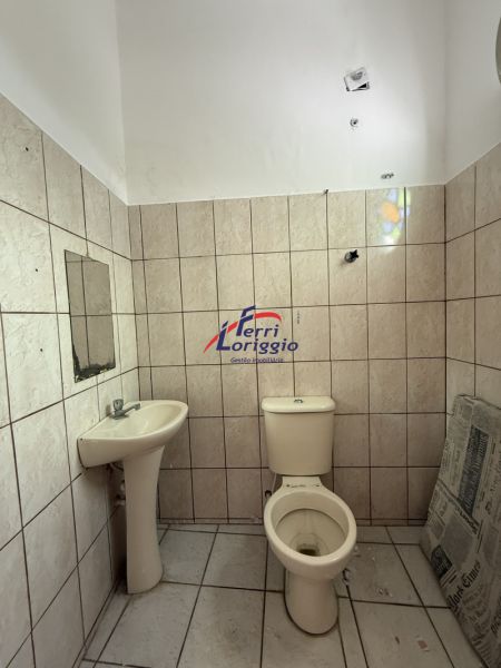 Casa com 4 quartos e 4 banheiros à venda no bairro Vila Hepacare, Lorena