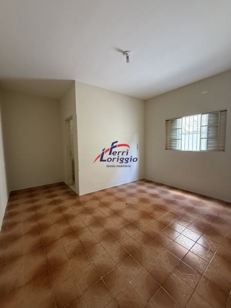 Casa com 4 quartos e 4 banheiros à venda no bairro Vila Hepacare, Lorena