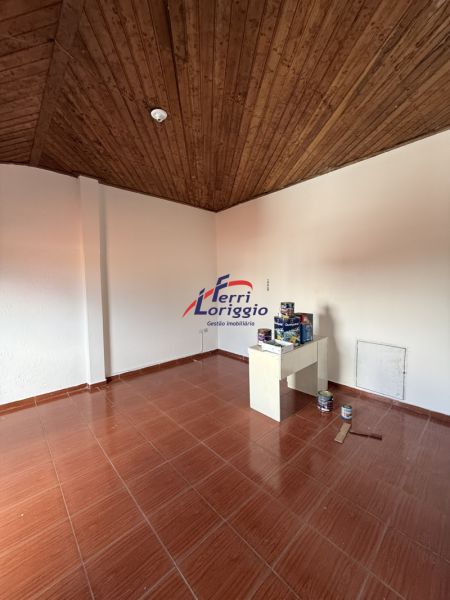 Casa com 4 quartos e 4 banheiros à venda no bairro Vila Hepacare, Lorena