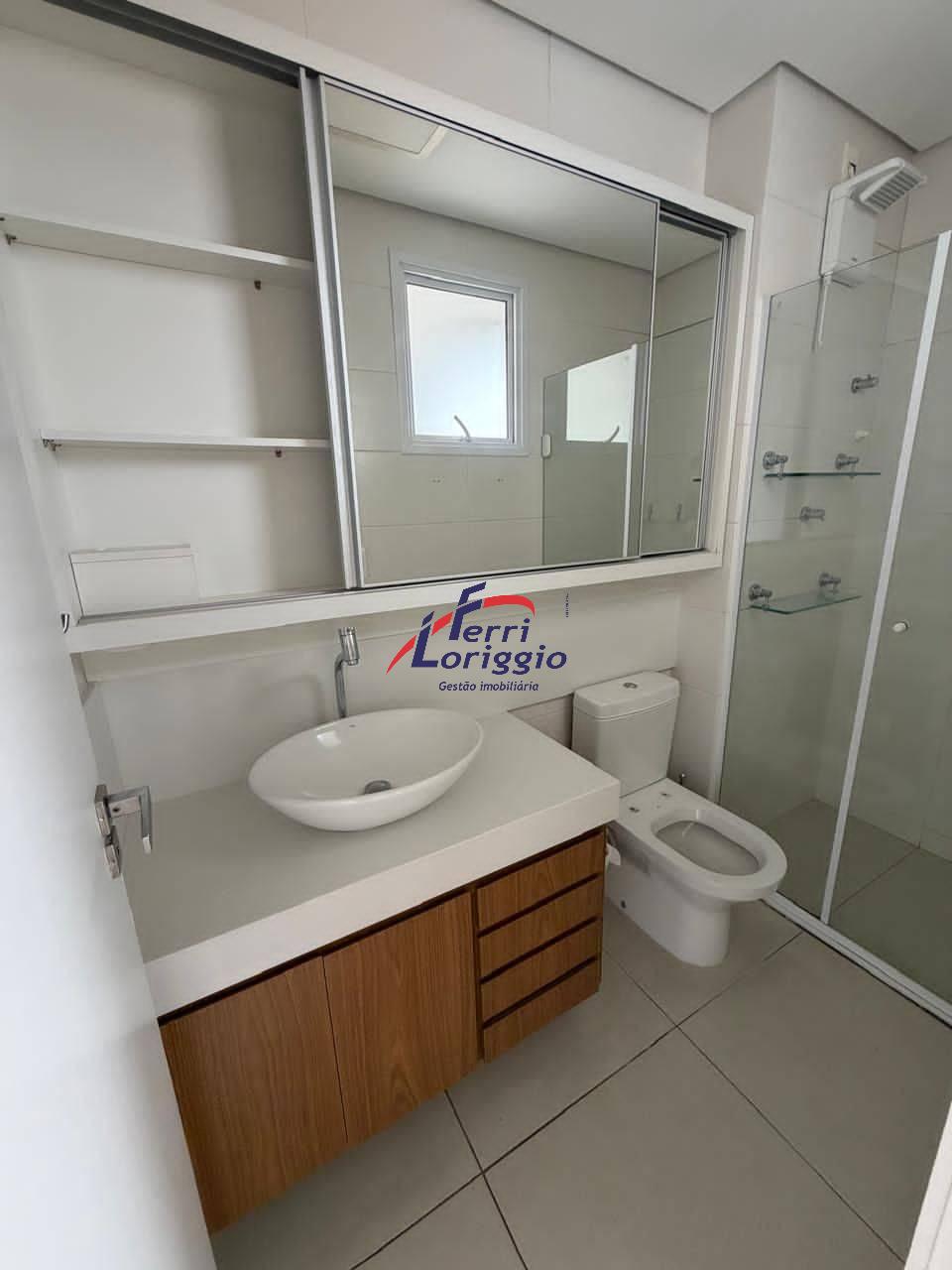 Apartamento com 3 quartos e 2 banheiros para alugar no bairro Jardim Coelho Neto, Guaratingueta