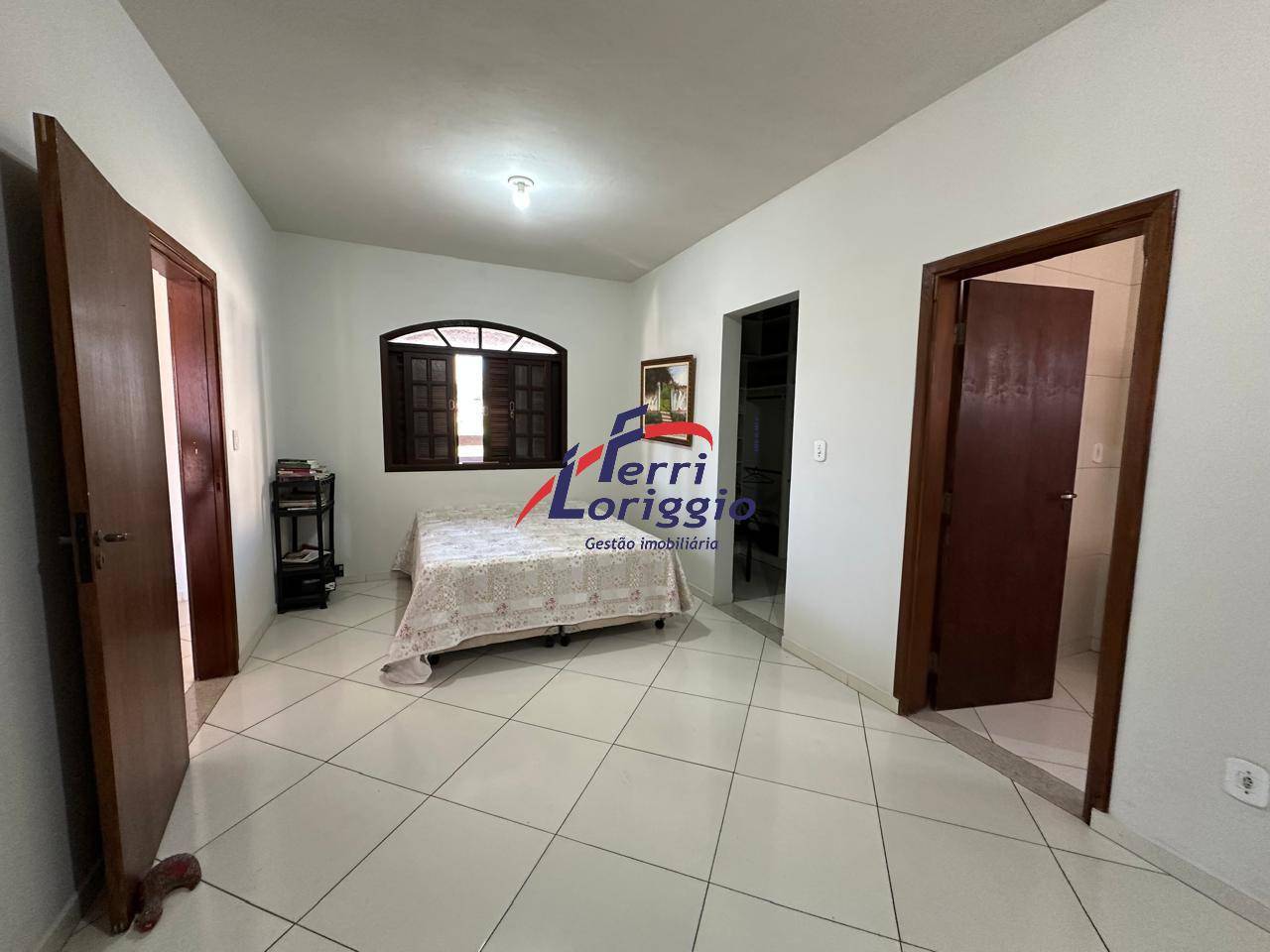 Sobrado Residencial com 2 quartos e 2 banheiros à venda no bairro Pedregulho, Guaratingueta