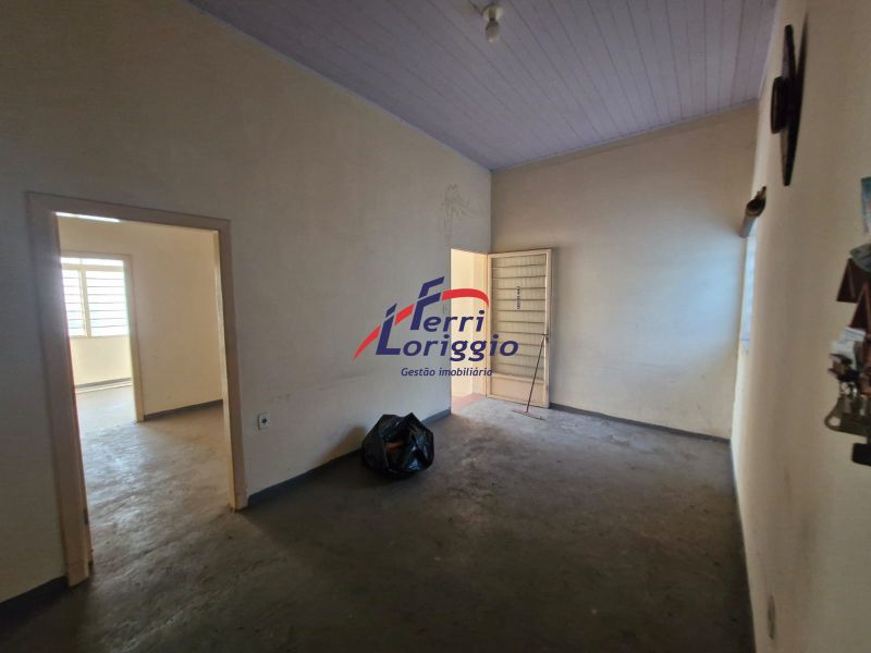 Casa com 3 quartos, 1 banheiro e 88m² à venda no bairro Centro, Guaratingueta