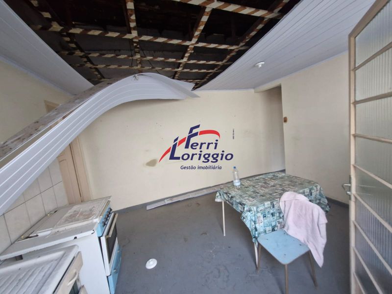 Casa com 3 quartos, 1 banheiro e 88m² à venda no bairro Centro, Guaratingueta