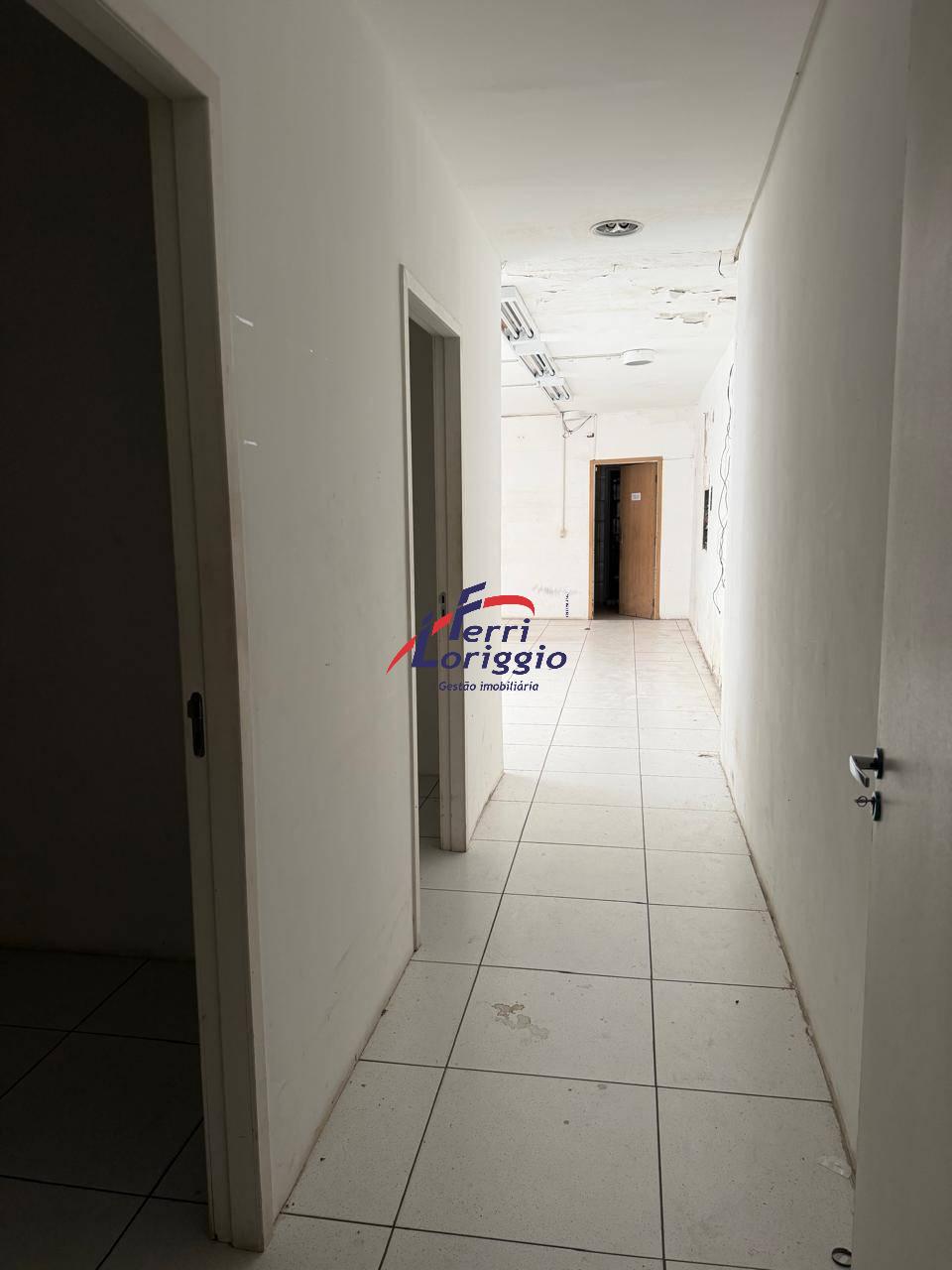 Ponto Comercial à venda no bairro Centro, Guaratingueta