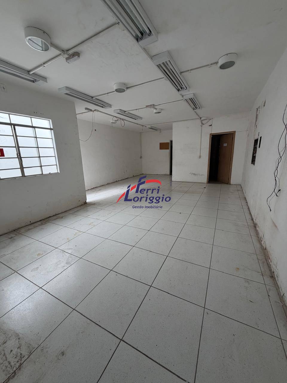 Ponto Comercial à venda no bairro Centro, Guaratingueta