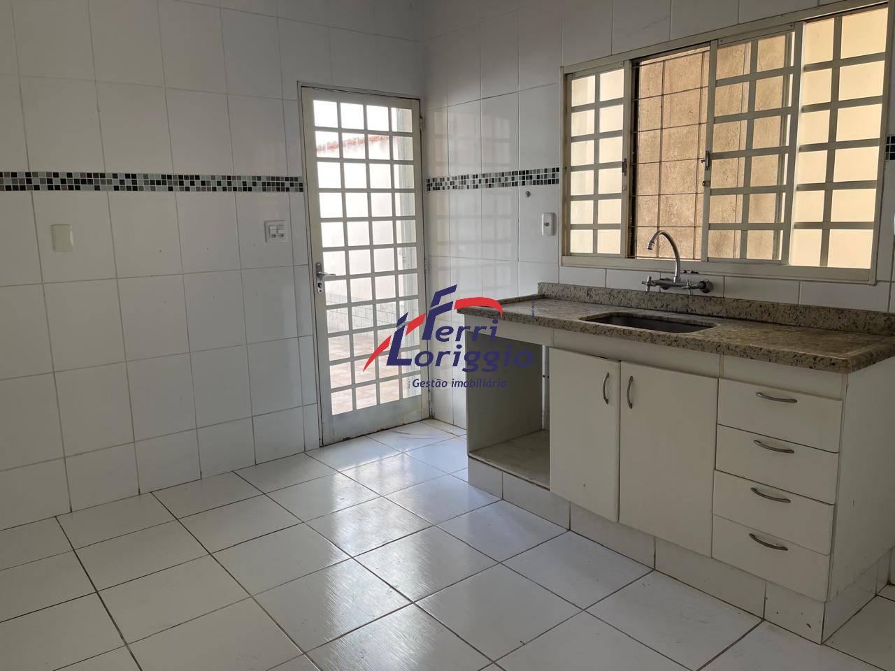 Sobrado Residencial com 3 quartos e 3 banheiros à venda no bairro Beira Rio, Guaratingueta