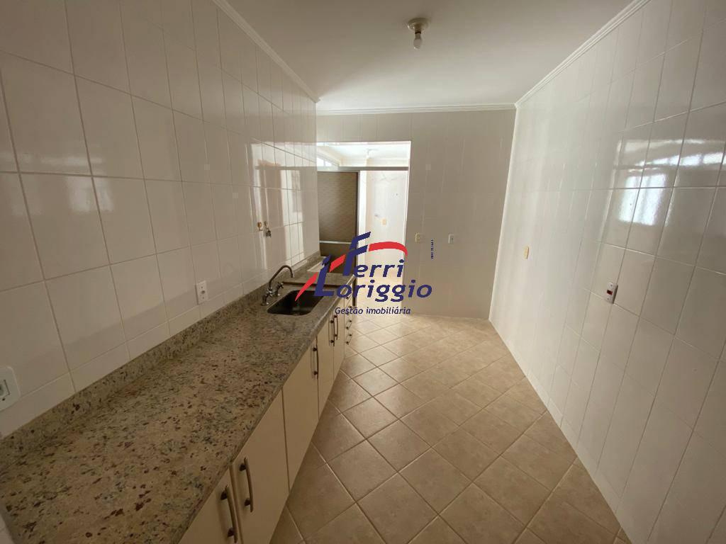 Apartamento com 3 quartos e 2 banheiros à venda no bairro Vila Indiana, Guaratingueta