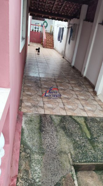 Casa com 3 quartos e 2 banheiros à venda no bairro Santa Luzia, Guaratingueta