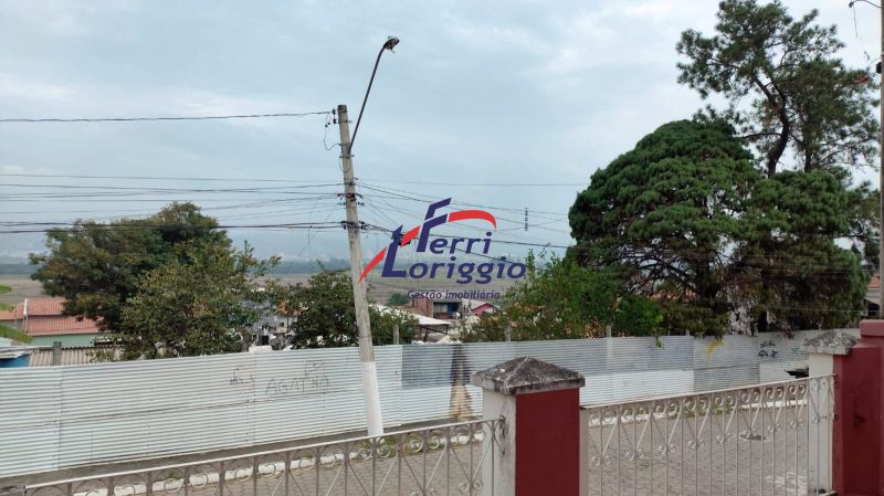 Casa com 3 quartos e 2 banheiros à venda no bairro Santa Luzia, Guaratingueta