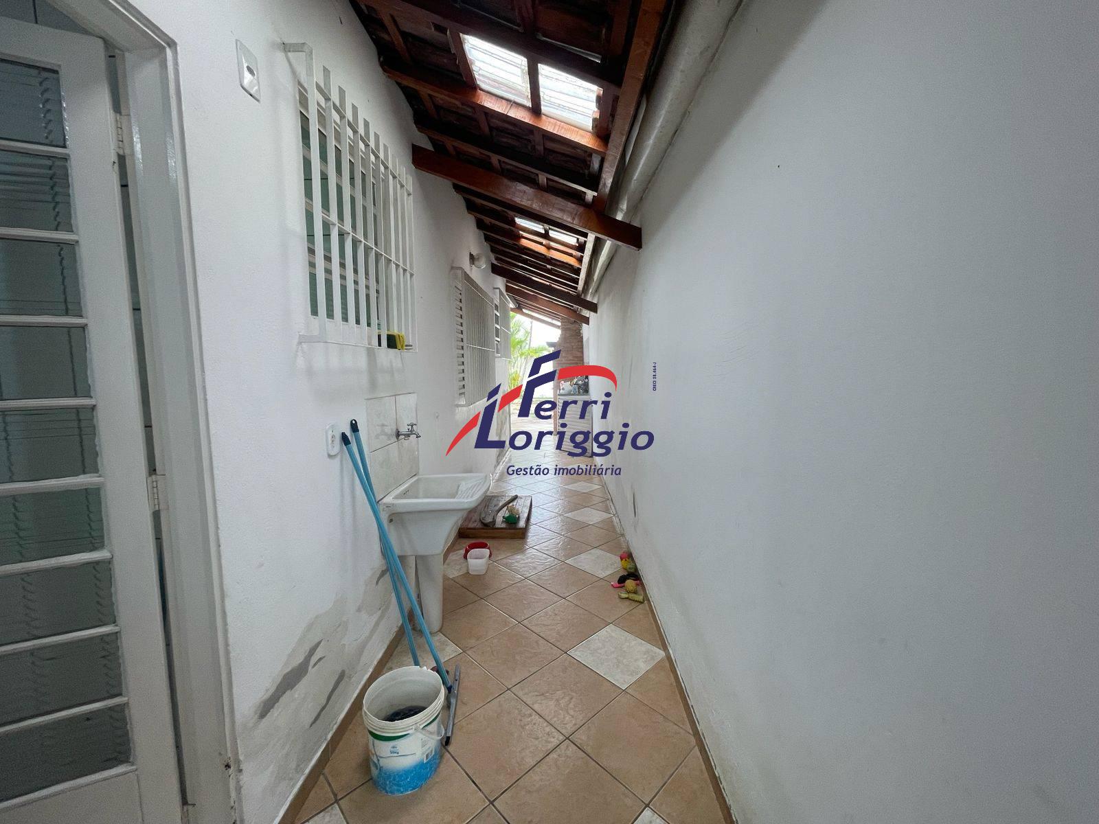 Casa com 2 quartos e 2 banheiros à venda no bairro Village Santana, Guaratingueta