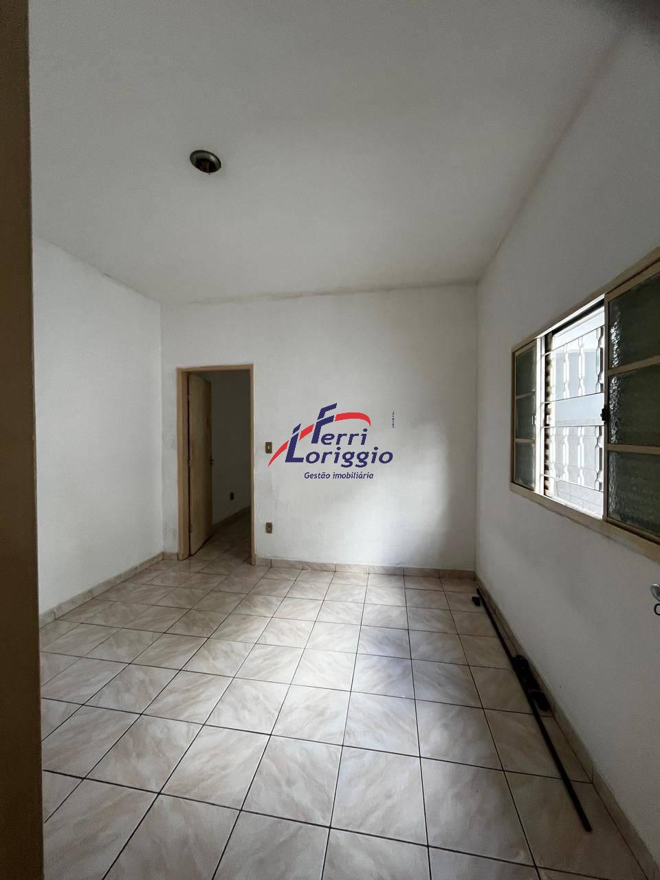 Casa com 3 quartos e 2 banheiros à venda no bairro Pedregulho, Guaratingueta