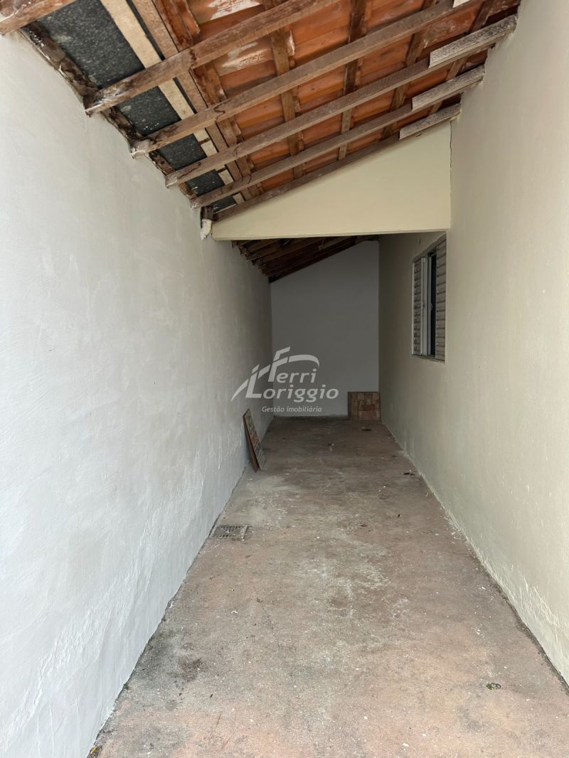Casa com 3 quartos, 1 banheiro e 62m² para alugar no bairro Village Santana, Guaratingueta