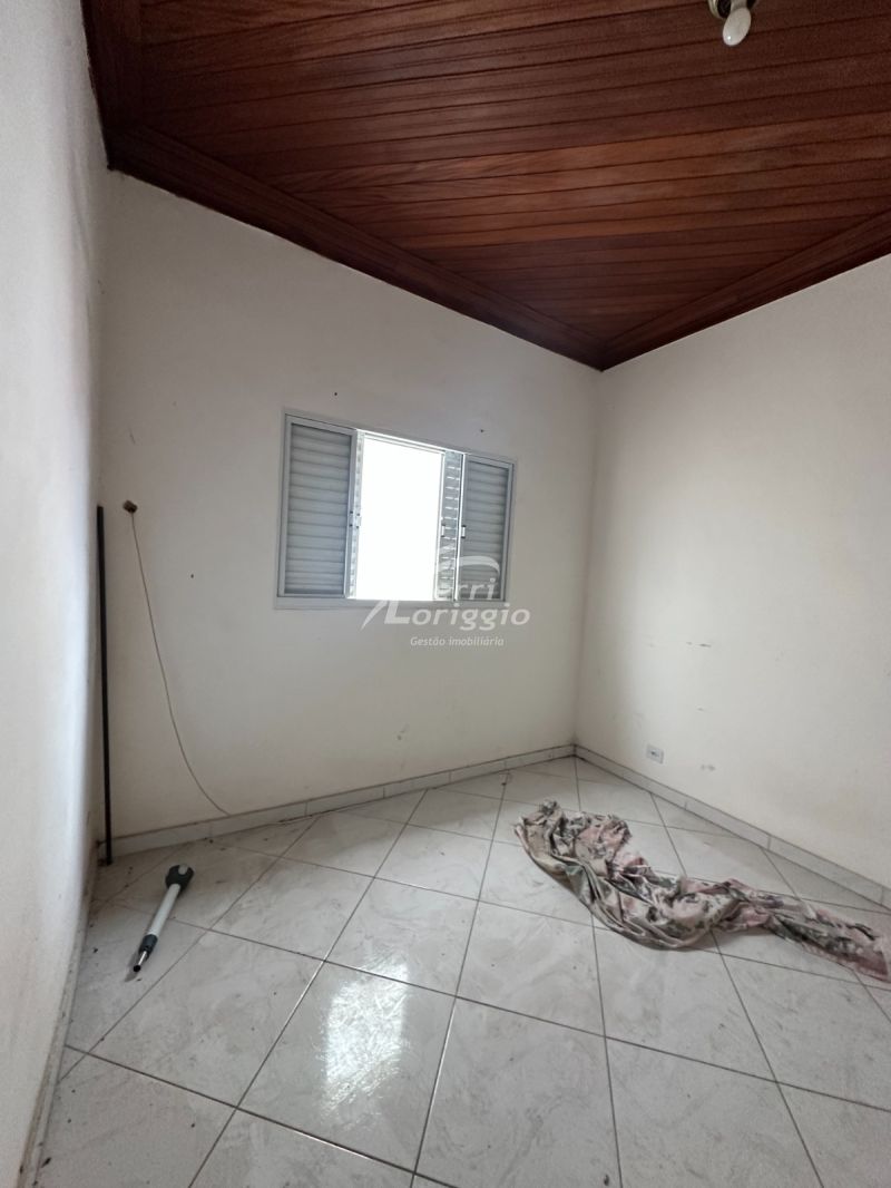 Casa com 182m² para alugar no bairro Centro, Guaratingueta
