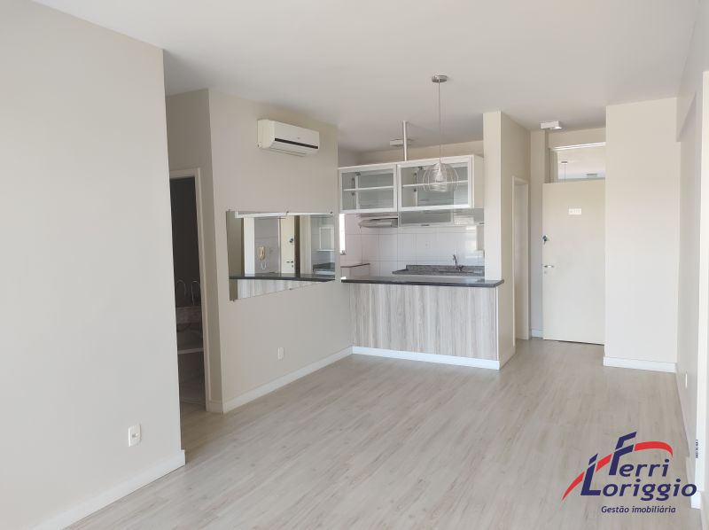 Apartamento com 2 quartos, 1 banheiro e 152m² para alugar no bairro Vila Paraiba, Guaratingueta