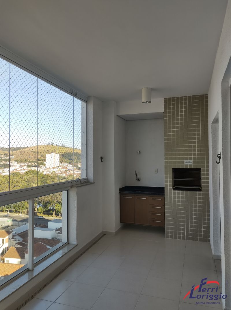 Apartamento com 2 quartos, 1 banheiro e 152m² para alugar no bairro Vila Paraiba, Guaratingueta