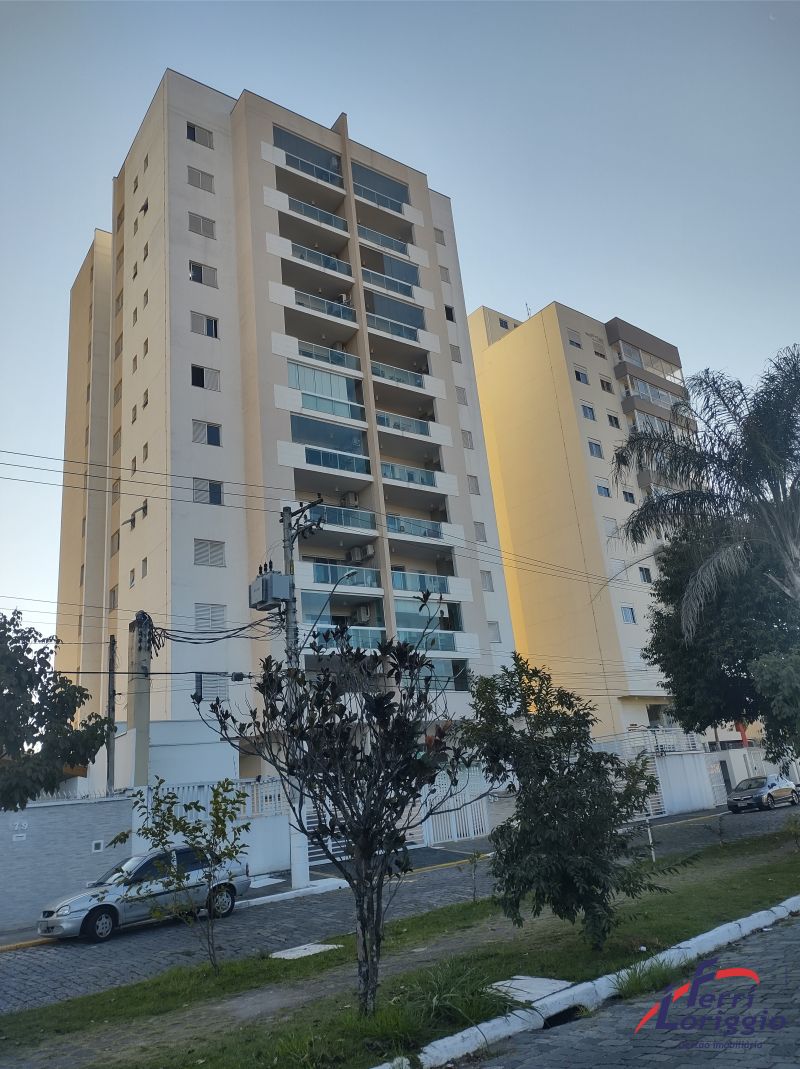 Apartamento com 2 quartos, 1 banheiro e 152m² para alugar no bairro Vila Paraiba, Guaratingueta